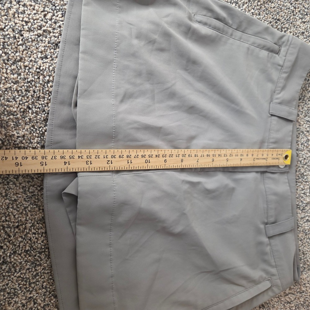 Nike Golf Skort Womens Gray Activewear Skirt Built-in Shorts Size 12 32 Waist - Picture 4 of 6